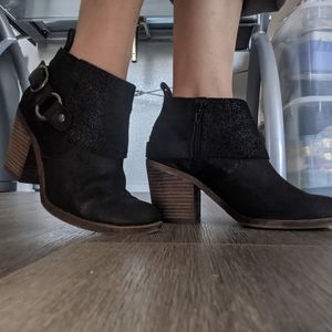 Lucky Brand Ankle Booties